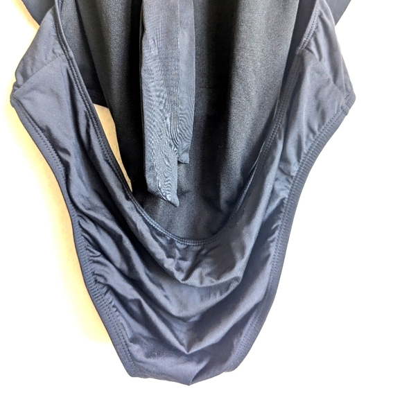 Bar lll One Piece Sexy Swimsuit 🖤 Side & back cut-out design - Picture 5 of 11